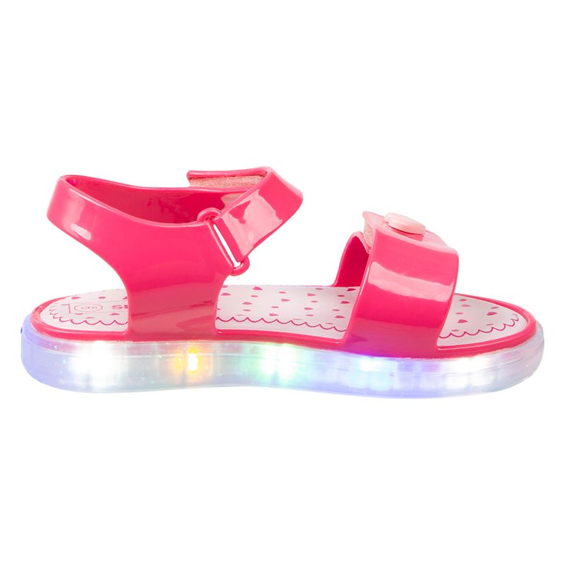 Sandalias-con-luces-para-niña-pequeña