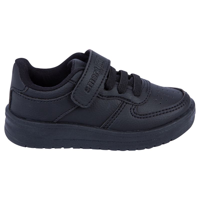 Zapatos-deportivos-para-niño-pequeño