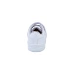 Zapatos-deportivos-para-niño-pequeño
