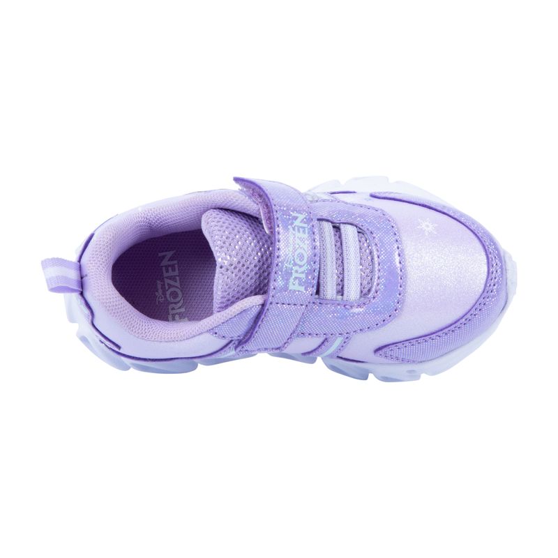 Zapatos-deportivos-para-niña-pequeña
