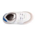 Zapatos-deportivos-para-niño-pequeño