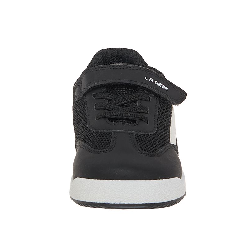Zapatos-deportivos-para-niño-pequeño