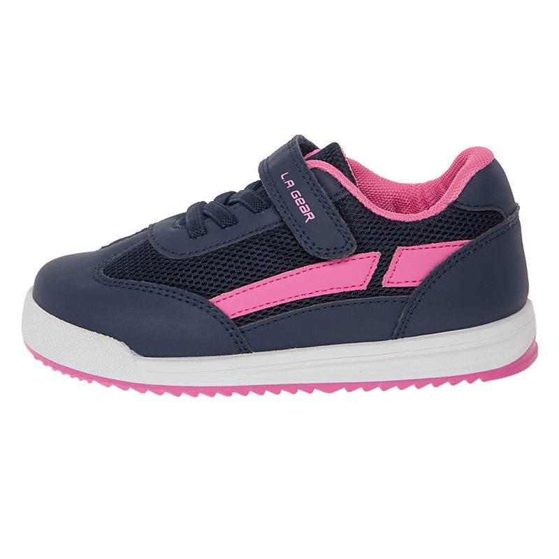 Zapatos-deportivos-para-niña-pequeña